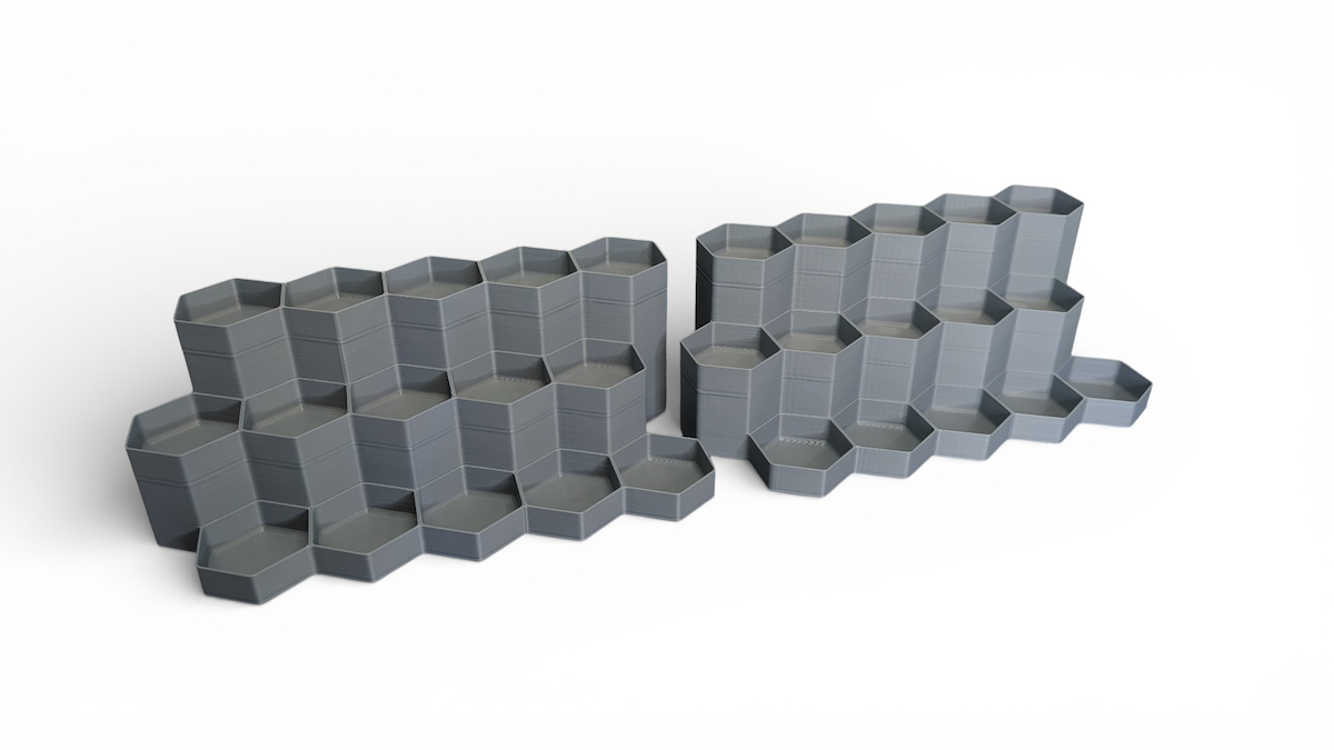 Ultimate Interlocking Paint Station for 10ml pots (Tamiya/Mr Hobby/Lifecolour Paints)